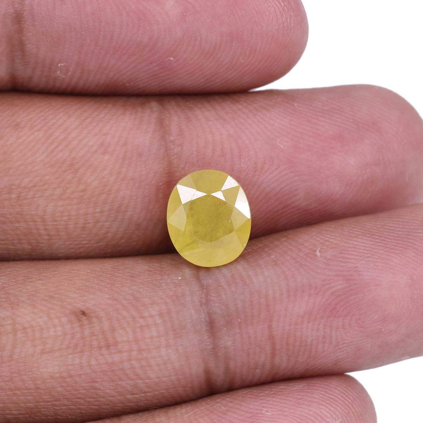 Yellow Sapphire - 4.49 Carat