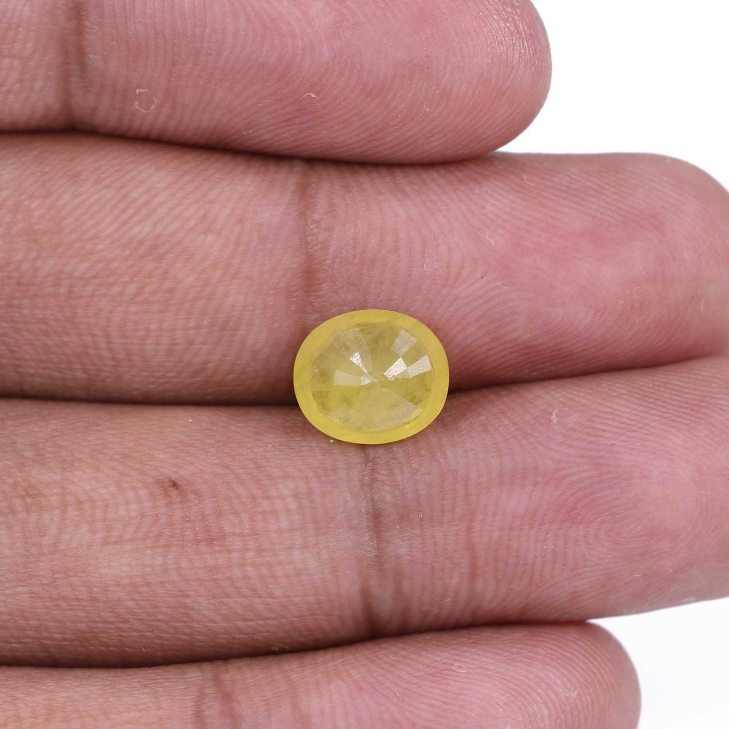 Yellow Sapphire - 4.49 Carat