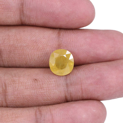 Yellow Sapphire - 6.79 Carat