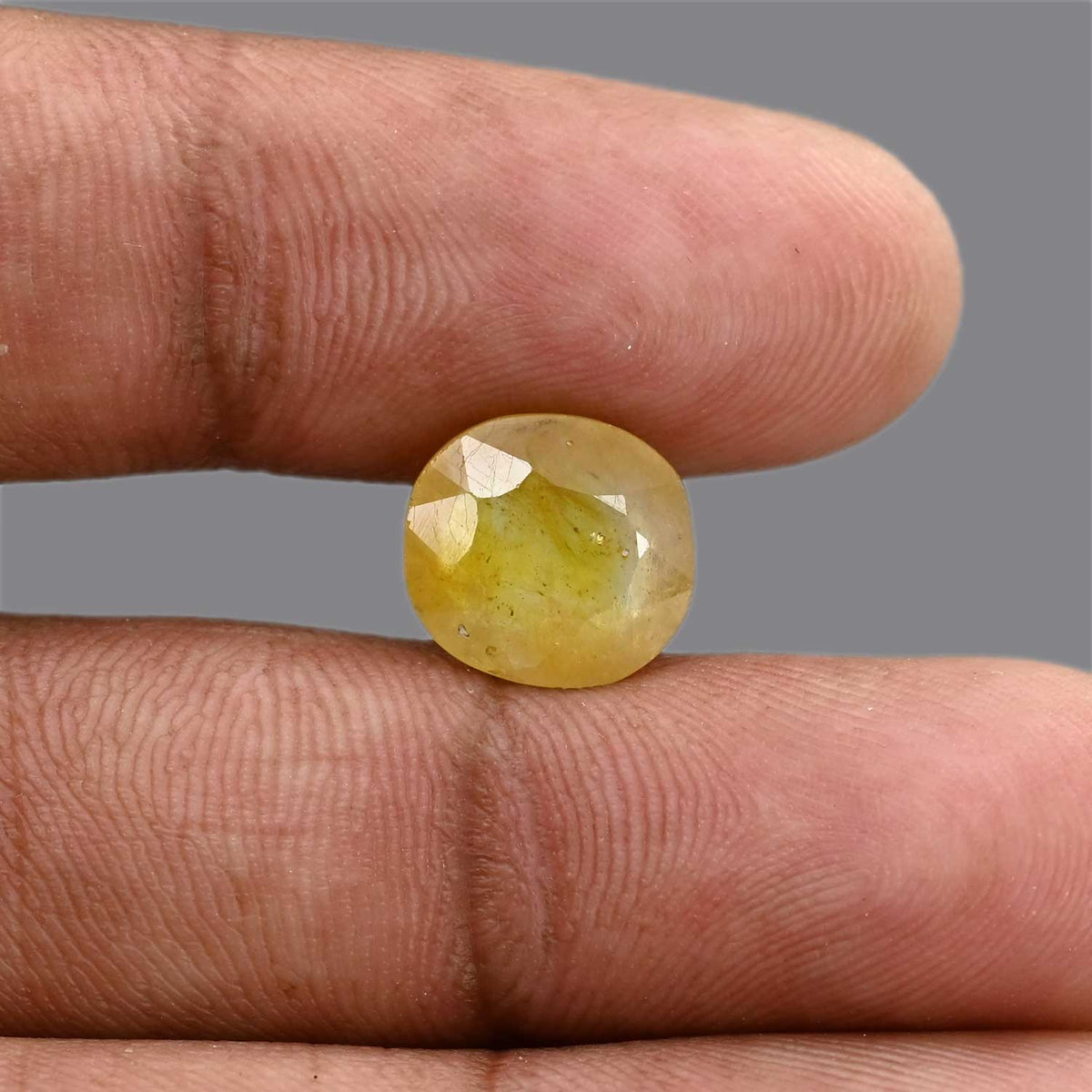 Yellow Sapphire 6.6 Carat