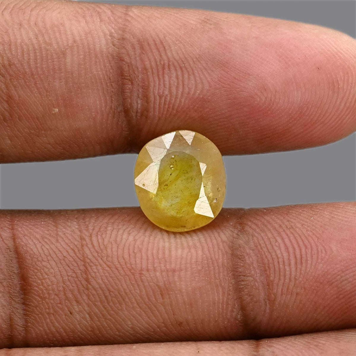 Yellow Sapphire 6.6 Carat