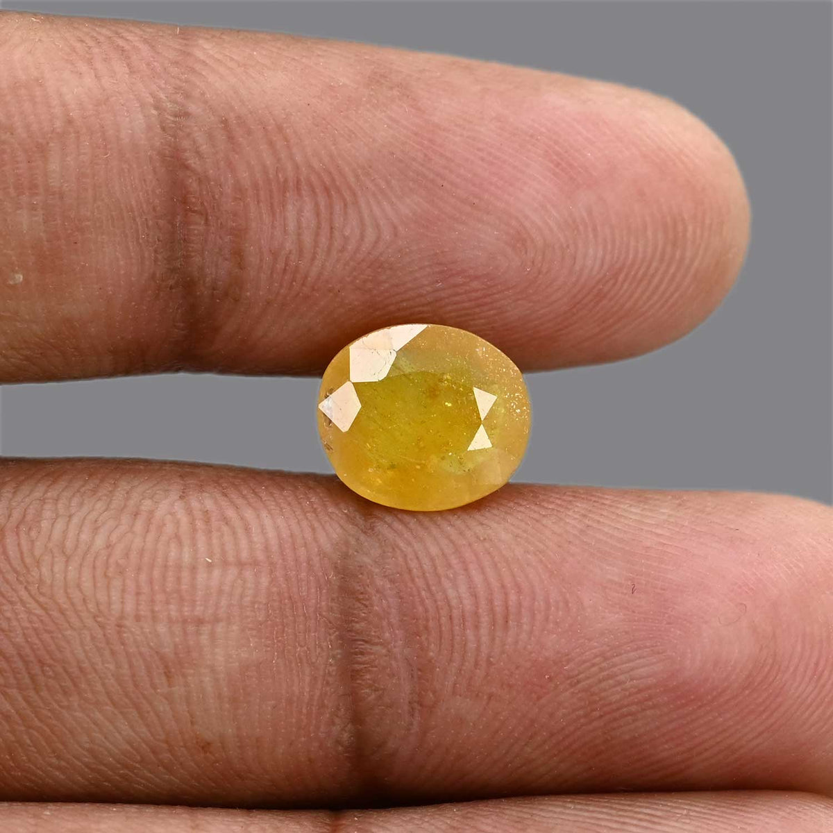 Yellow Sapphire 4.27 Carat