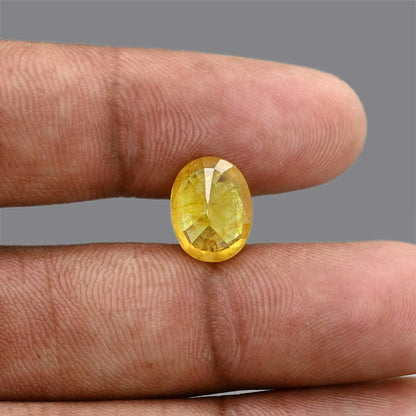 Yellow Sapphire 4.91 Carat