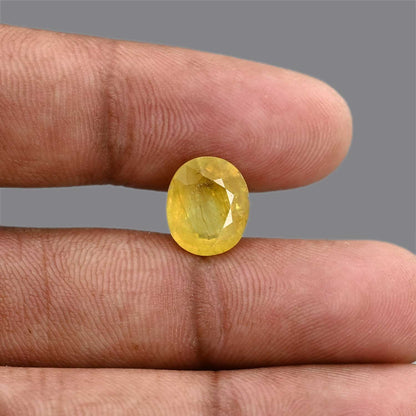 Yellow Sapphire 5.05 Carat