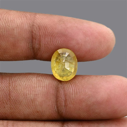 Yellow Sapphire 5.05 Carat