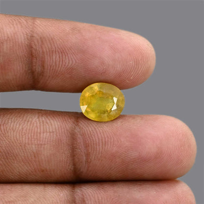 Yellow Sapphire 5.09 Carat