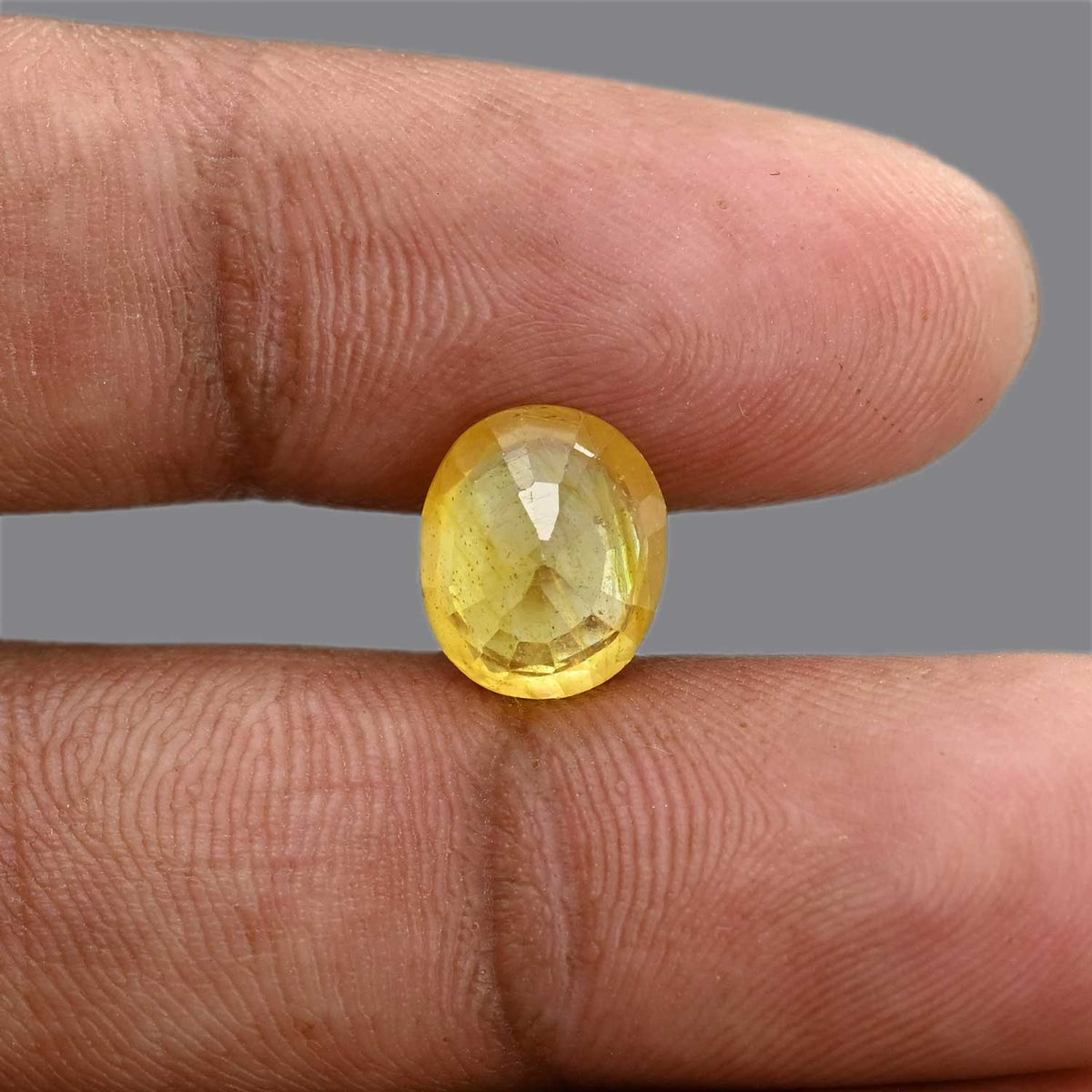 Yellow Sapphire 4.37 Carat