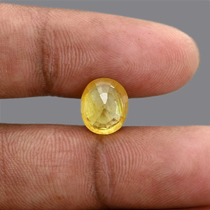Yellow Sapphire 4.37 Carat