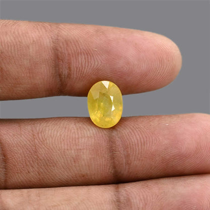 Yellow Sapphire 5.04 Carat