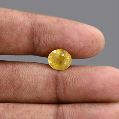 Yellow Sapphire 4.33 Carat