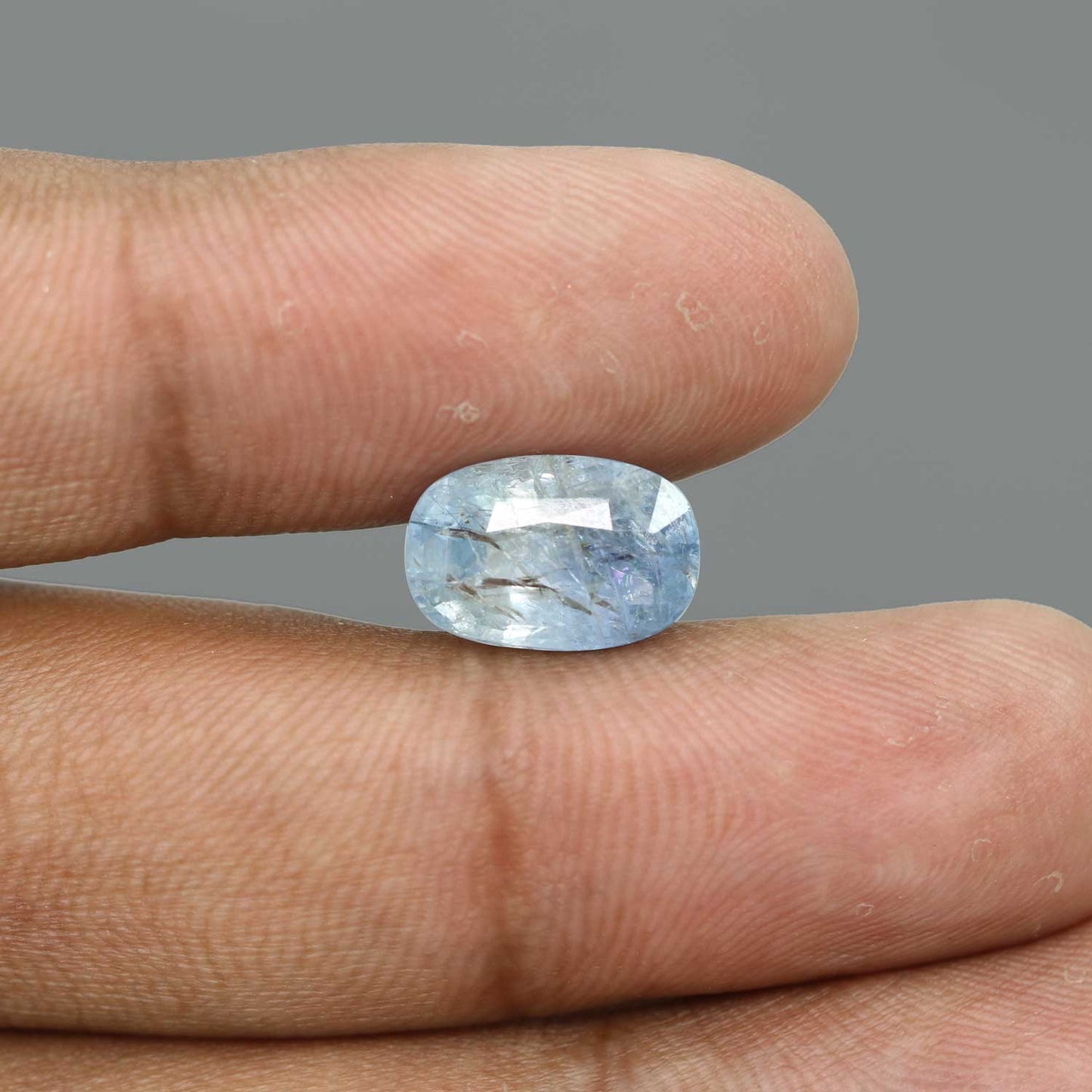 Pitambari Sapphire (Bi Colour) 7.55 Carat