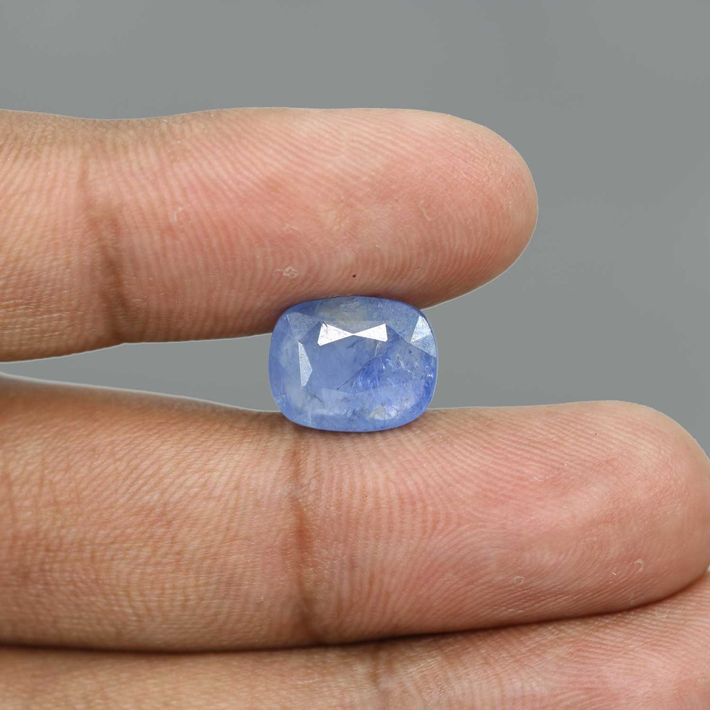 Pitambari Sapphire (Bi Colour) 6.42 Carat