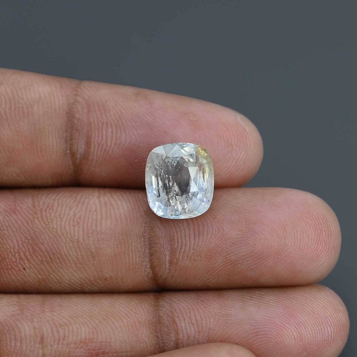 Pitambari Sapphire (Bi Colour) 7.62 Carat