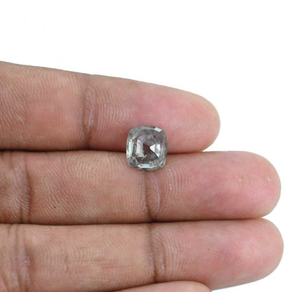 Pitambari Sapphire (Bi Colour) 3.01 Carat