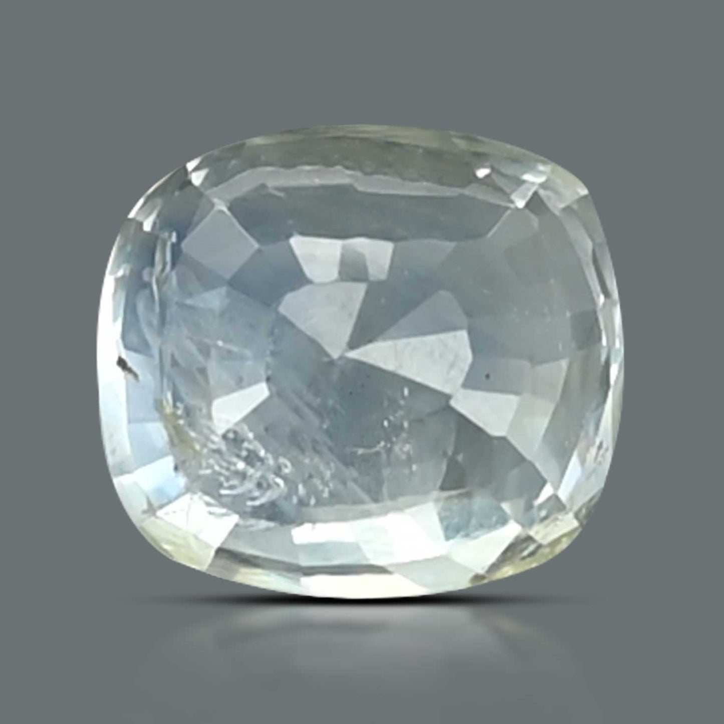 Pitambari Sapphire (Bi Colour) 9.38 Carat