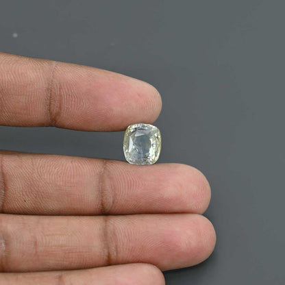 Pitambari Sapphire (Bi Colour) 9.38 Carat