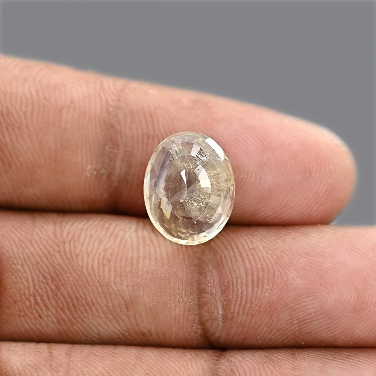 Pitambari Sapphire (Bi Colour) 8.29 Carat