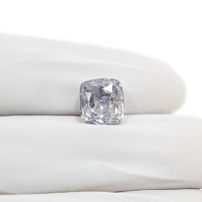 Bi-Colour Sapphire (Pitambari) 6.35 Carat