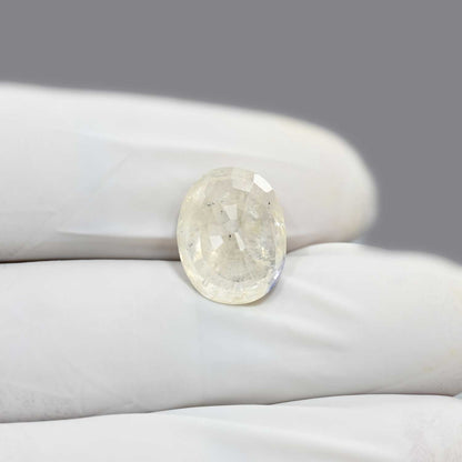 Bi-Colour Sapphire (Pitambari) 8.78 Carat