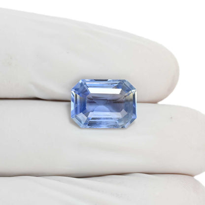 Bi-Colour Sapphire (Pitambari) 6.62 Carat