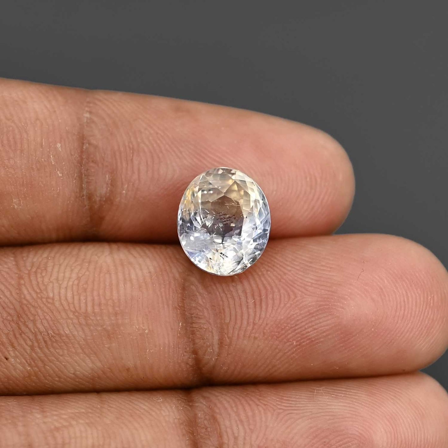 Pitambari Sapphire (Bi Colour) 6.65 Carat