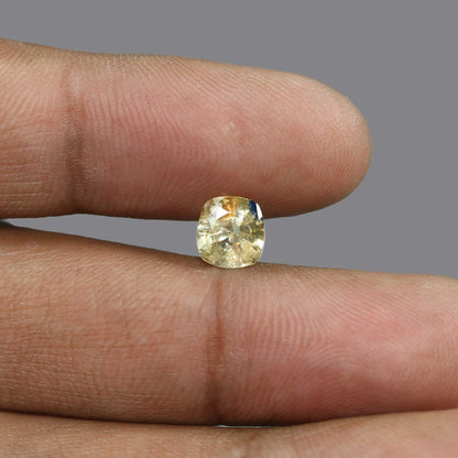 Pitambari Sapphire (Bi Colour) 2.87 Carat