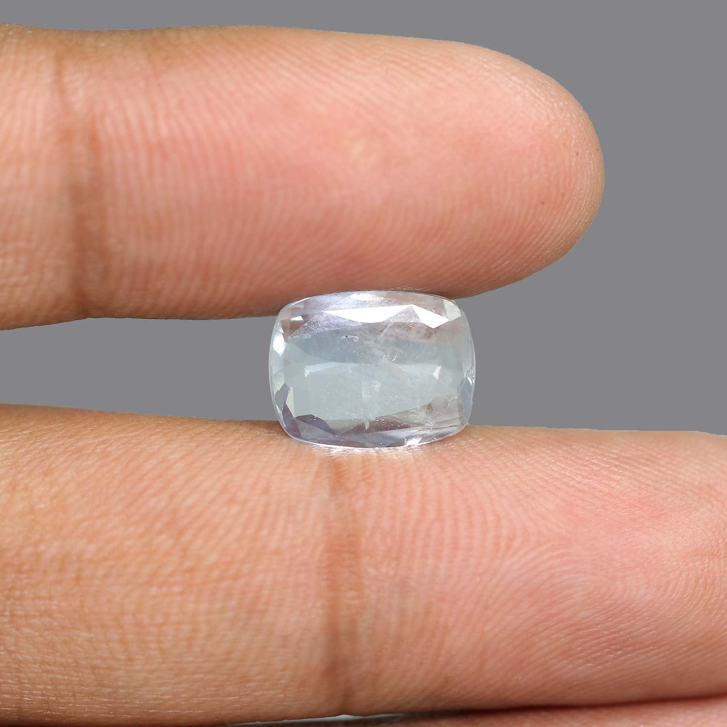 Pitambari Sapphire (Bi Colour) 4.98 Carat