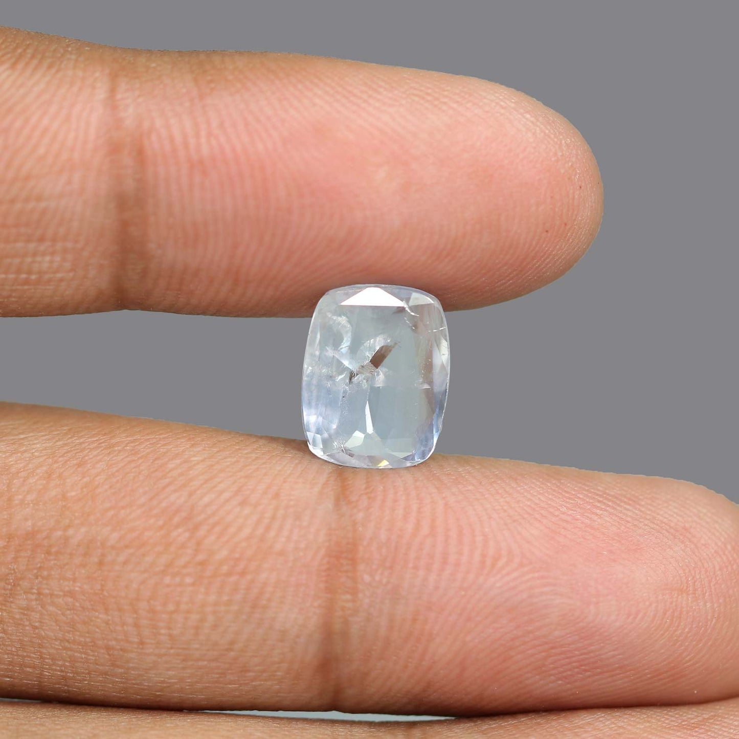 Pitambari Sapphire (Bi Colour) 4.98 Carat