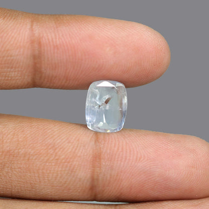 Pitambari Sapphire (Bi Colour) 4.98 Carat