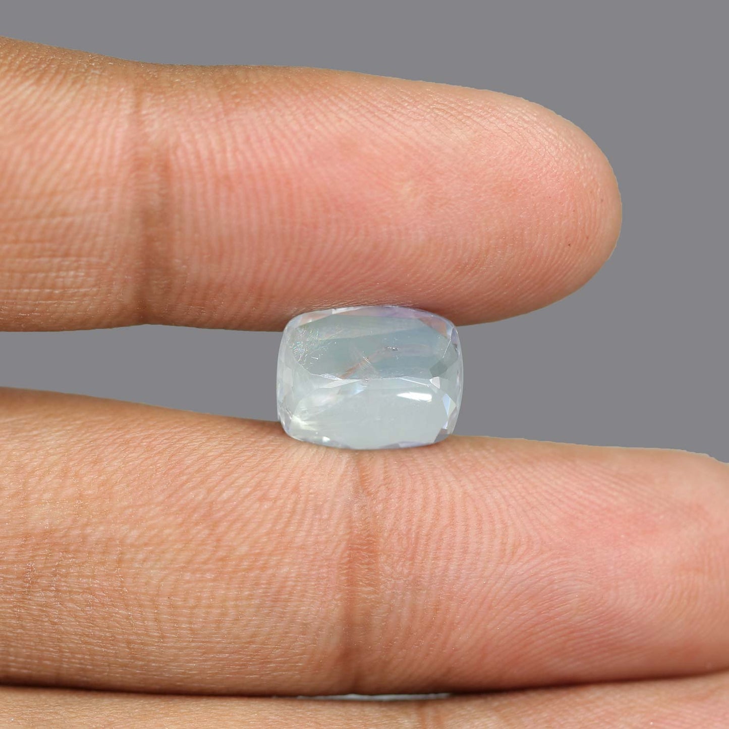 Pitambari Sapphire (Bi Colour) 4.98 Carat