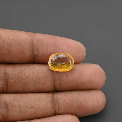 Yellow Topaz 6.9 Carat