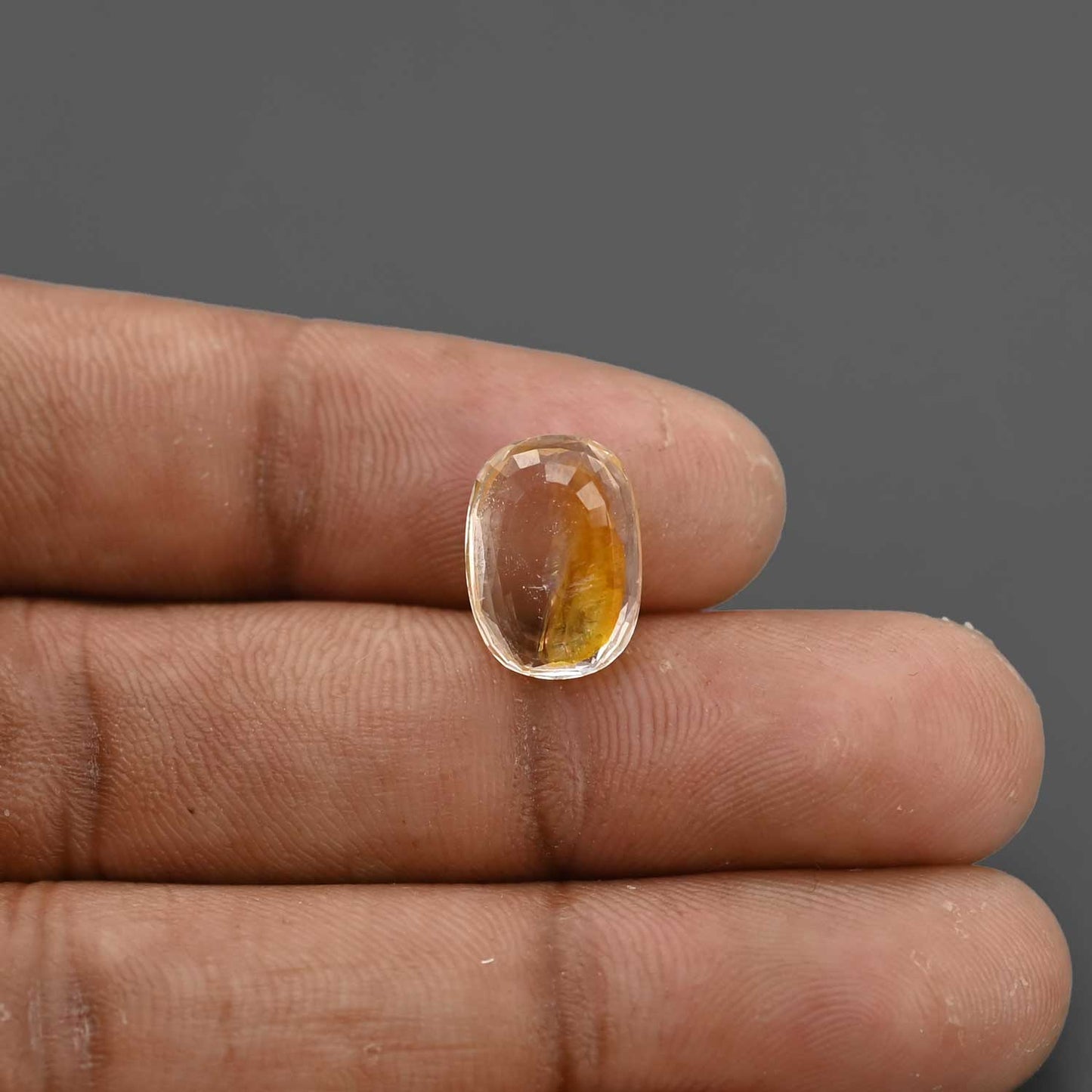 Yellow Topaz 6.9 Carat