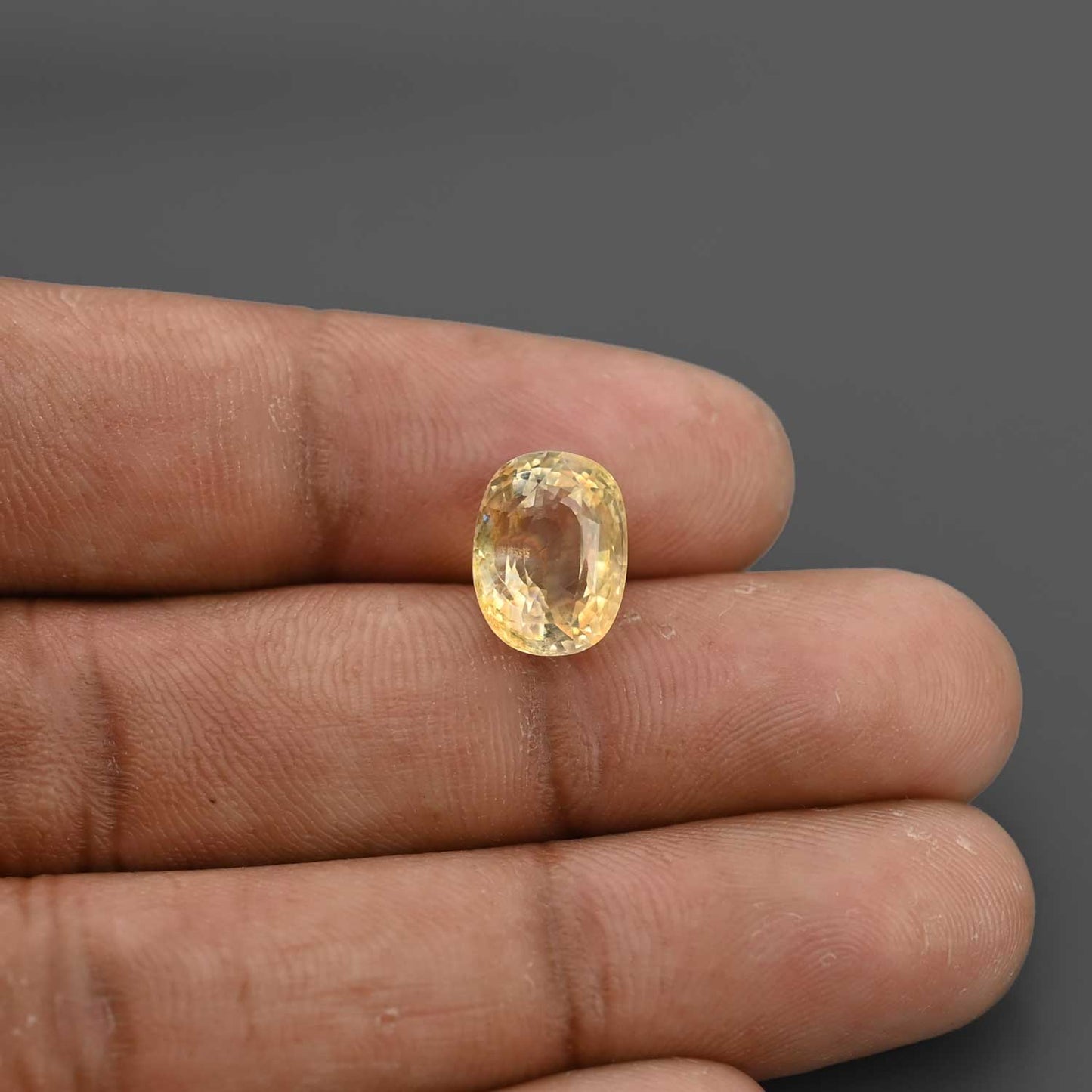 Yellow Topaz 6.71 Carat