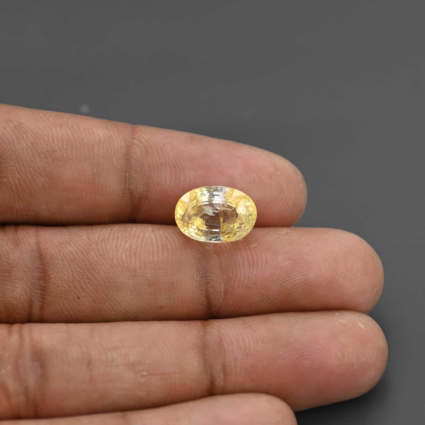 Yellow Topaz 6.91 Carat