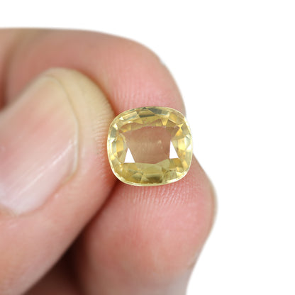 Yellow Zircon 4.06 Carat