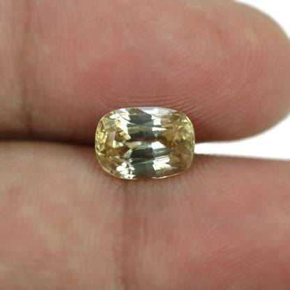 Yellow Zircon 4.12 Carat