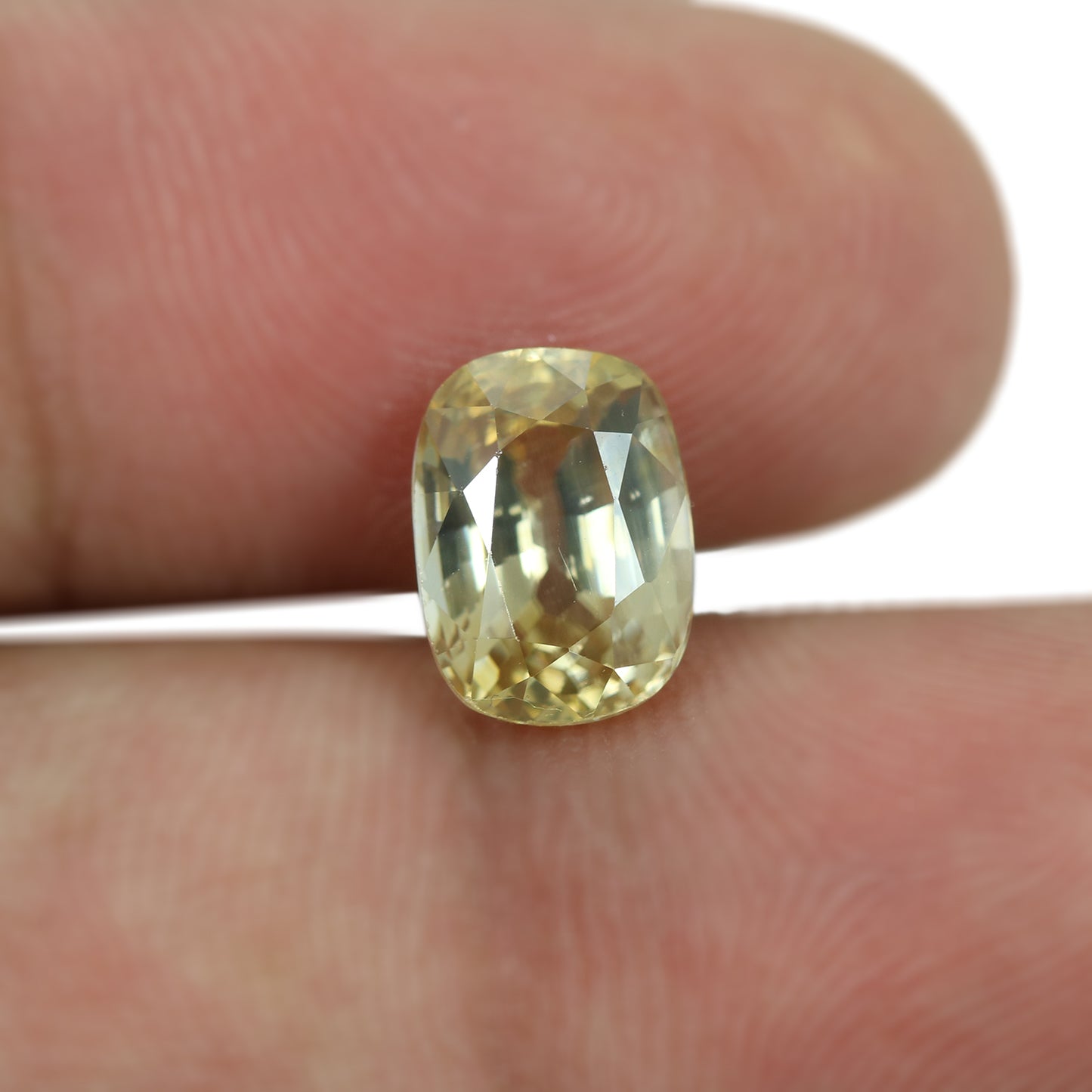 Yellow Zircon 4.12 Carat