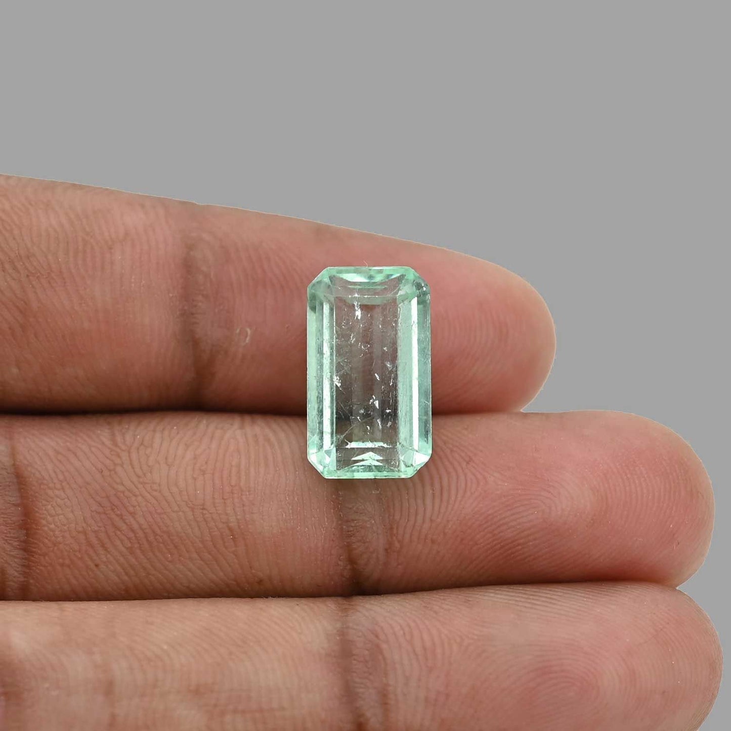 Colombian Emerald (Panna) - 8.32 Carat