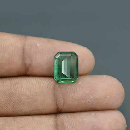 Zambian Emerald (Panna) Carat 5.19