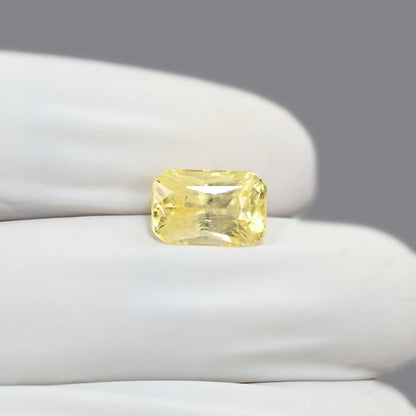Ceylon Yellow Sapphire Carat 4.74