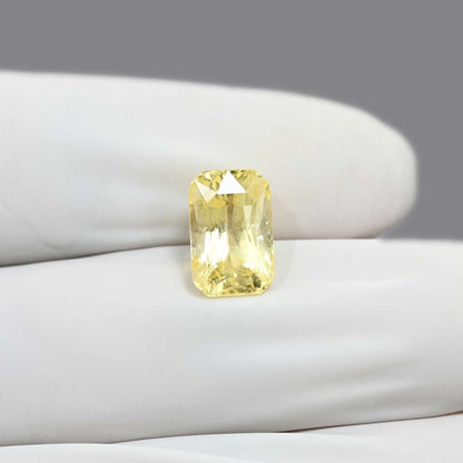 Ceylon Yellow Sapphire Carat 4.74
