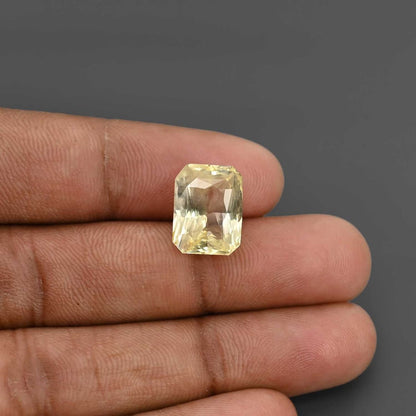 Yellow Sapphire (Pukhraj) - 12.28 Carat