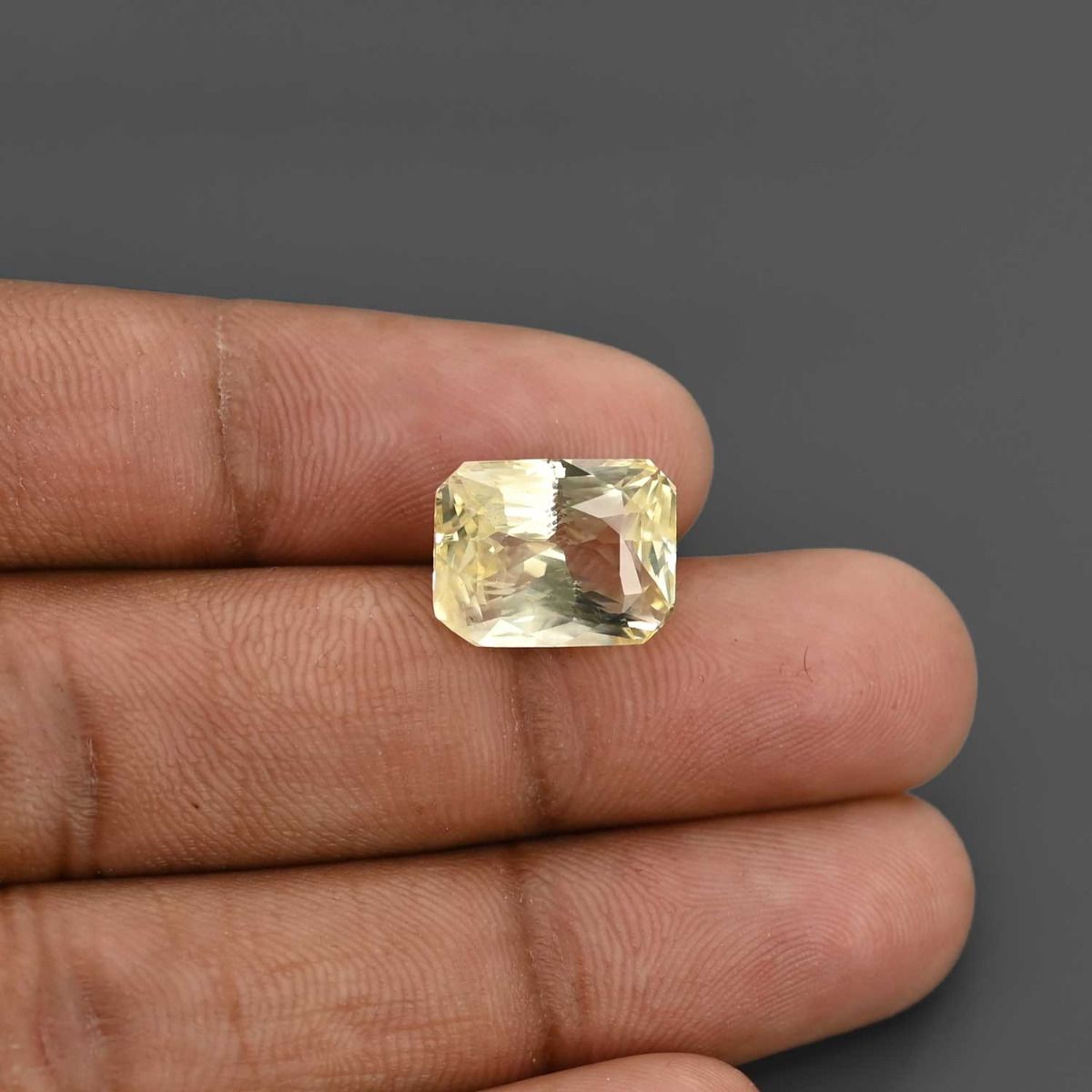 Yellow Sapphire (Pukhraj) - 12.28 Carat
