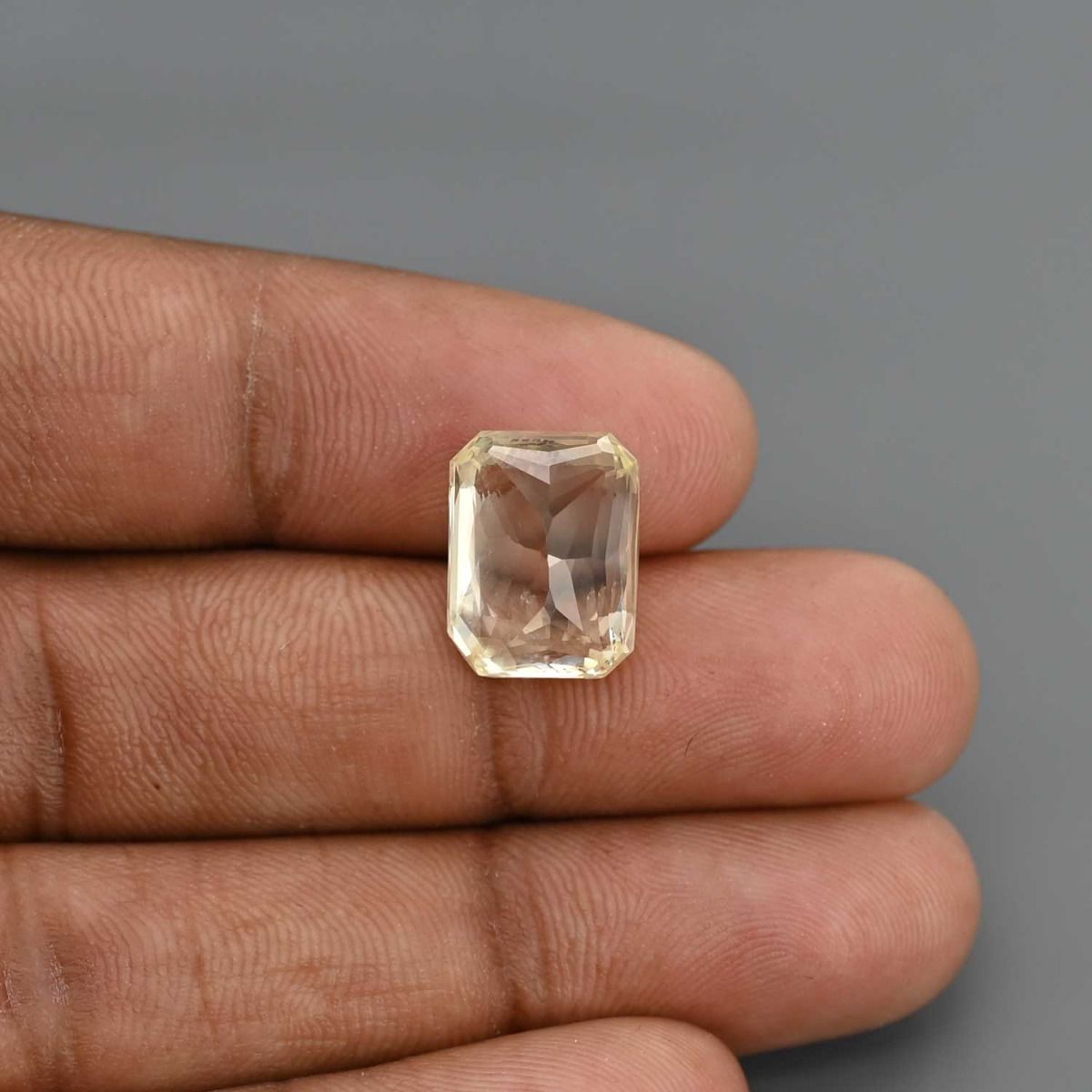 Yellow Sapphire (Pukhraj) - 12.28 Carat