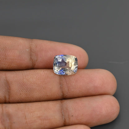 Pitambari Sapphire (Bi Colour) 8.27 Carat